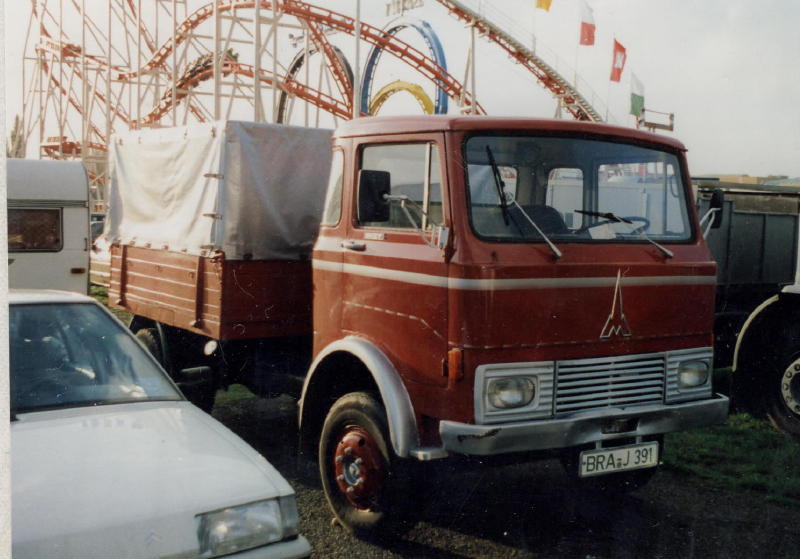 Magirus Eicher  Schausteller  (2).jpg