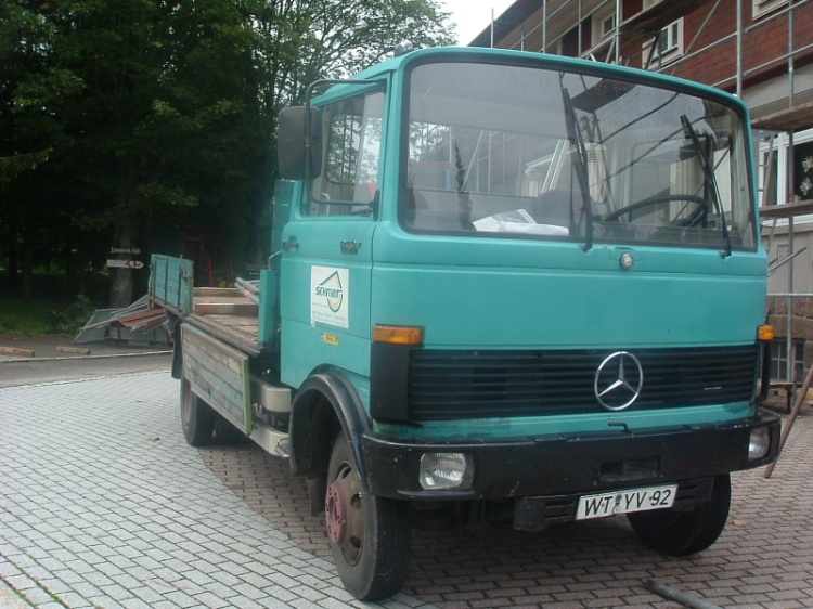 Mercedse LP 813 Pritsche.jpg