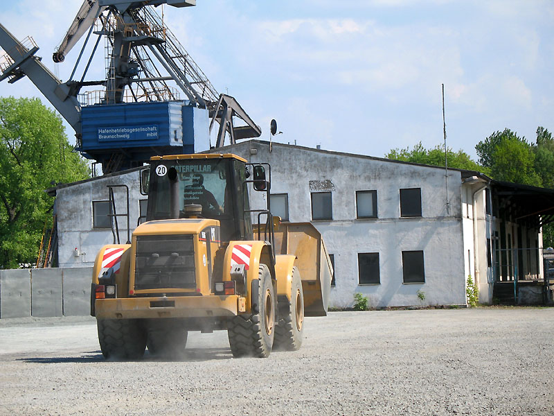 CAT 950 G (3).jpg
