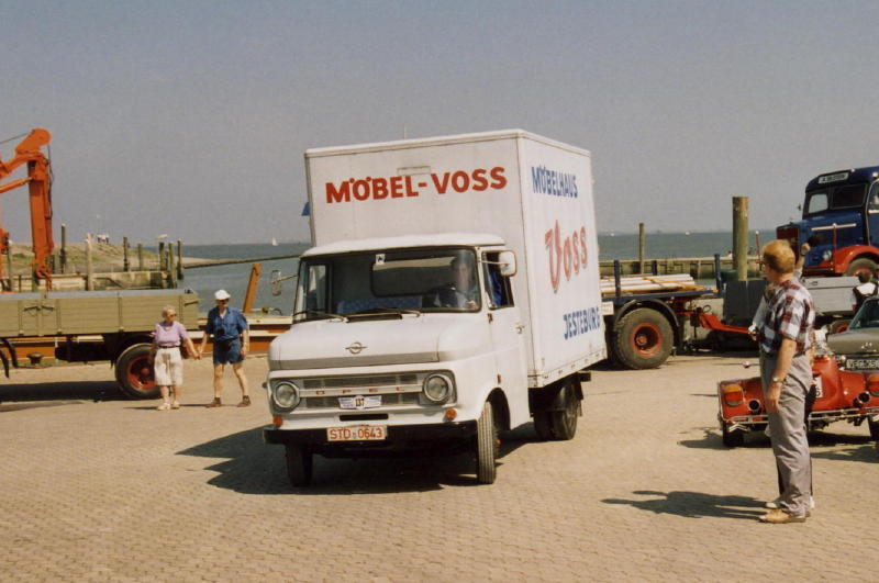 Opel Blitz Koffer Voss (2).jpg