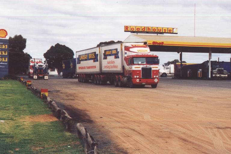 Oz01.jpg