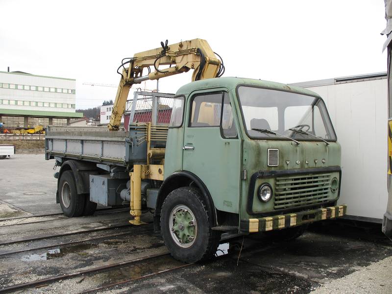 Volvo F86.jpg