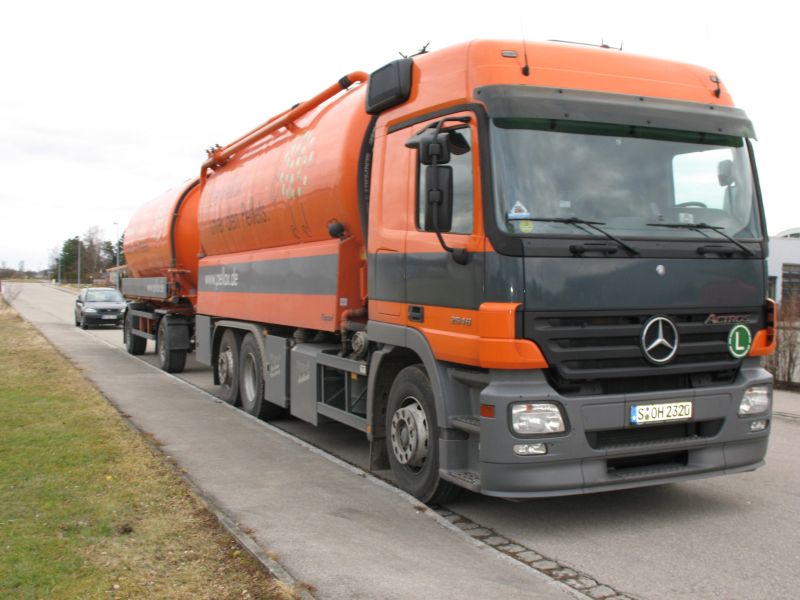 MB-Actros-2546-Pellox_20080119_003.jpg