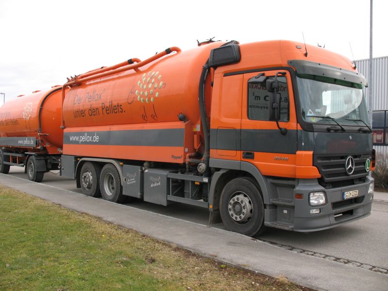 MB-Actros-2546-Pellox_20080119_004.jpg