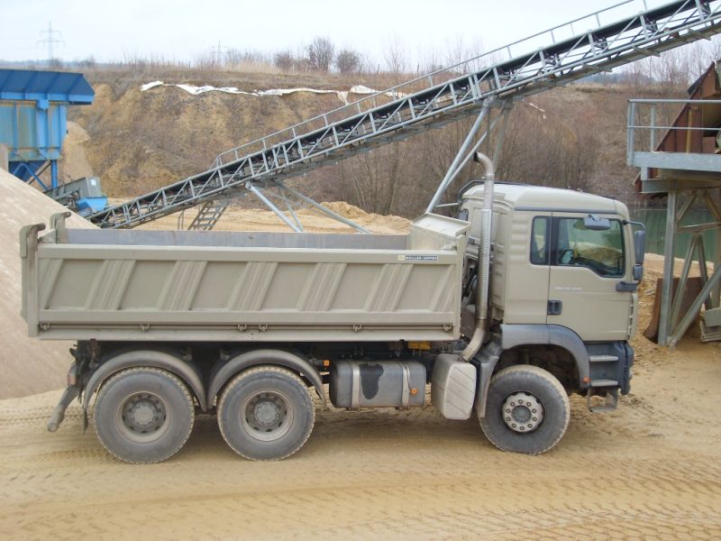 SL730001.jpg