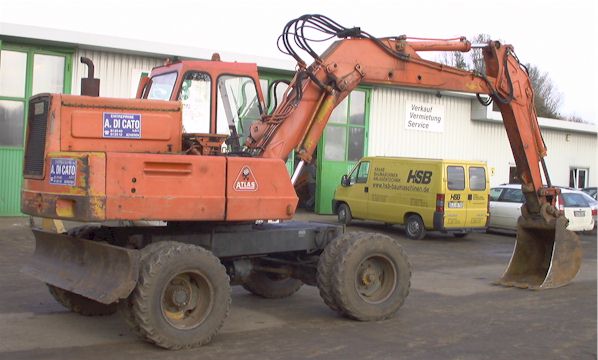 John Deere 1302D 001.jpg