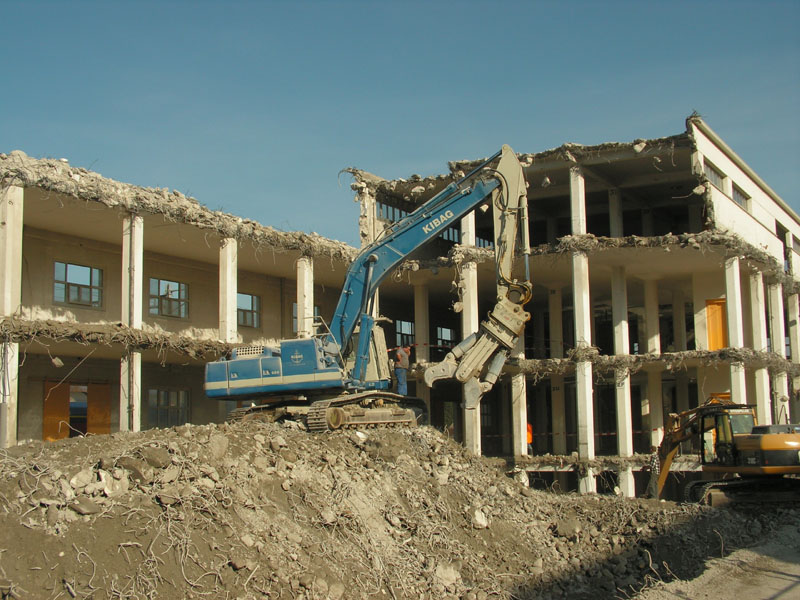 Komatsu PC450-6 Kibag (1).jpg