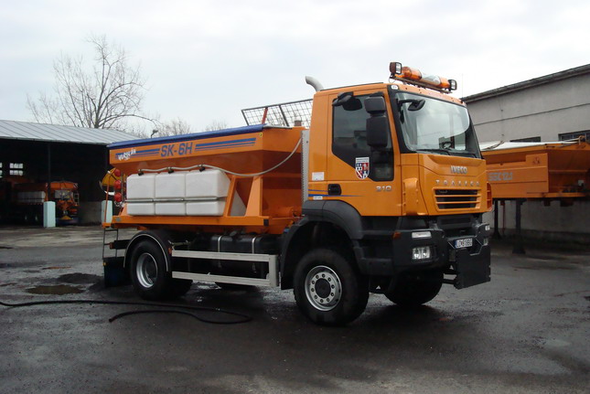 Iveco Trakker 310 4x4 SK6H 01.jpg