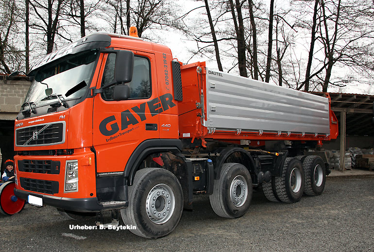 Volvo_FM-440_4a-Kipper_Gaye.jpg