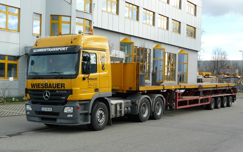 wiesbauer_actros_mp2_01.jpg