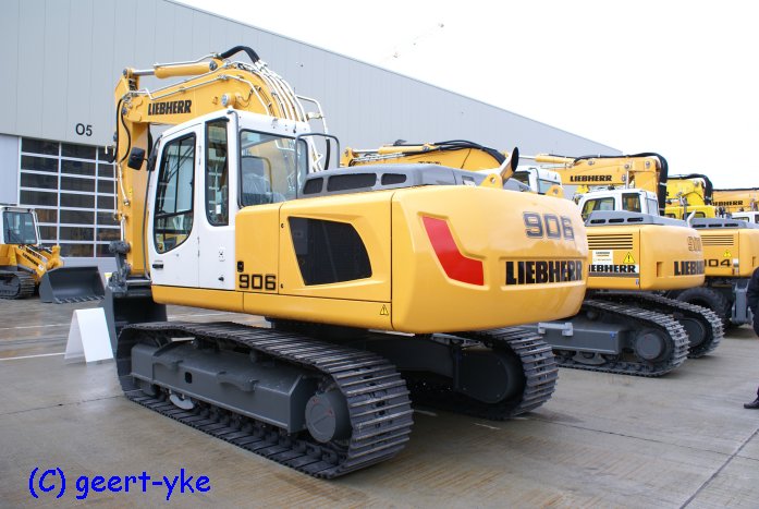 r906.jpg