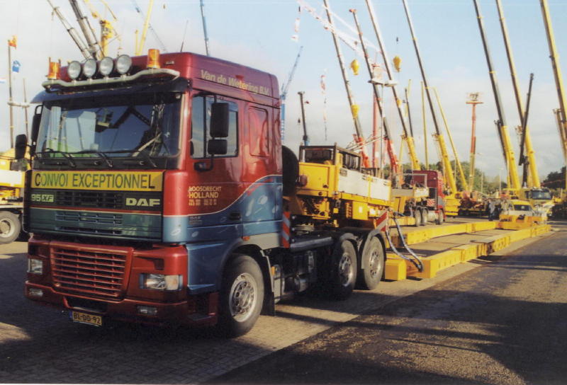 DAF 95 XF Van der Wetering (2).jpg