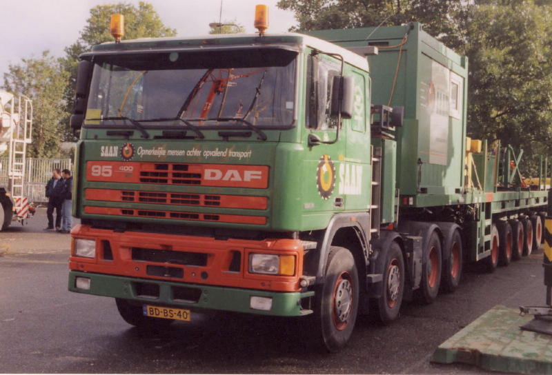 DAF 95 4Achs Saan (2).jpg