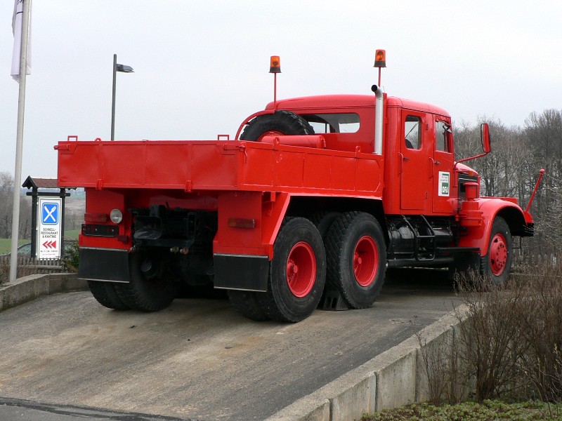 P1050045.jpg