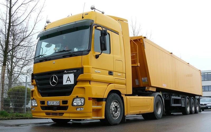 eckstein_actros_1848_1.jpg