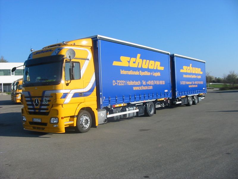  MB-Actros-xxxx-Schuon-CW-S-2779-080407-k
r06.jpg