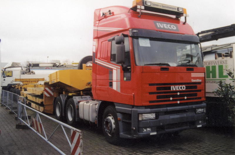 IVECO EUROSTAR 3AchsZGM Bild003 (2) (2).jpg