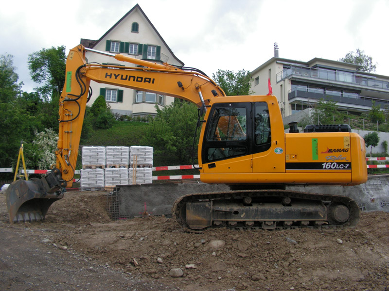 Hyundai Robex 160LC-7 Fahrni & Co (1).jpg