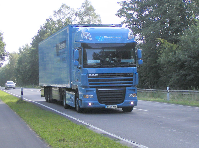 DAF105XF_1.jpg