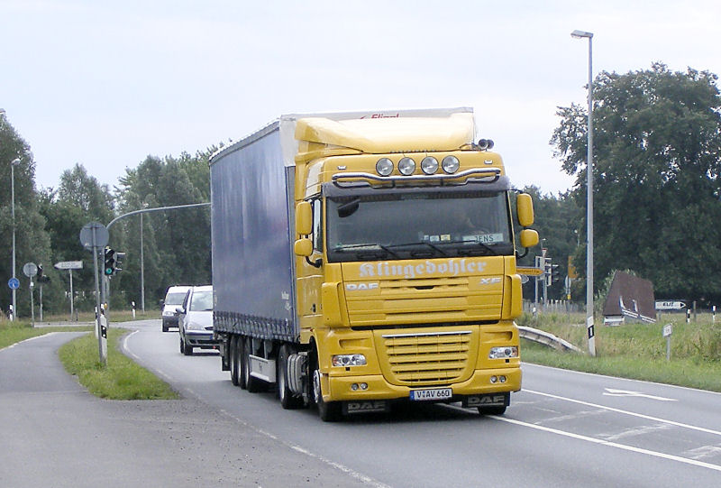 DAF105XF_6.jpg