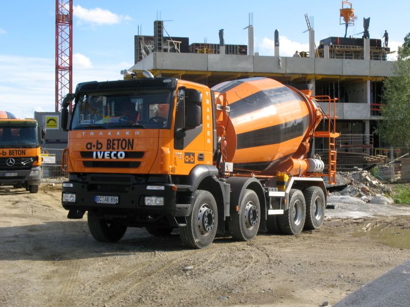  Iveco-Trakker-340T41-AB-Beton_20080813_0
01.jpg