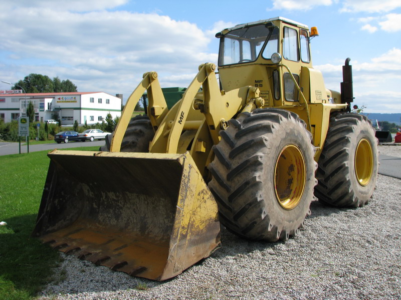 m & F massey e ferguson Attachment