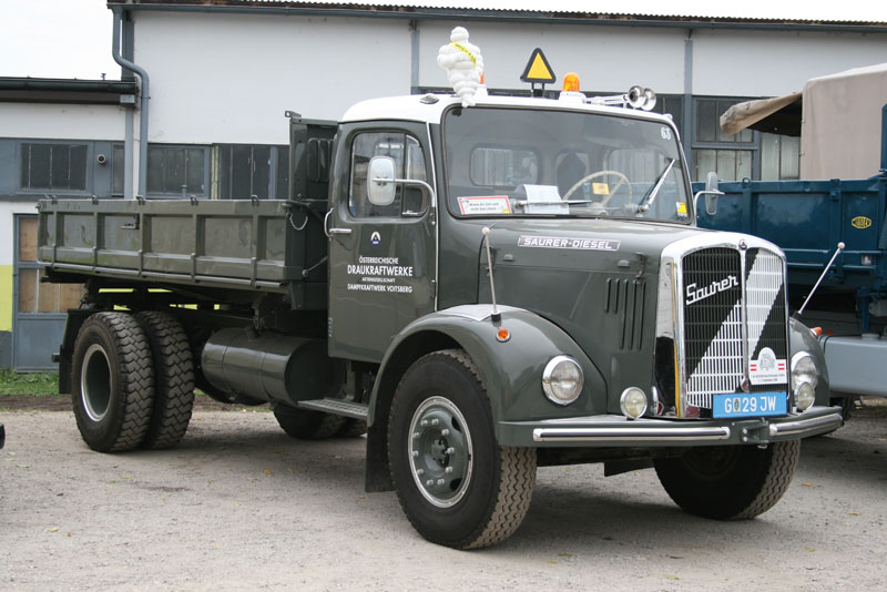 saurer5.jpg