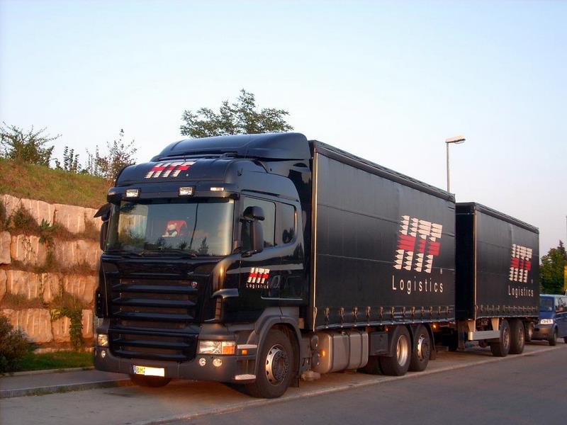 7777 022.jpg