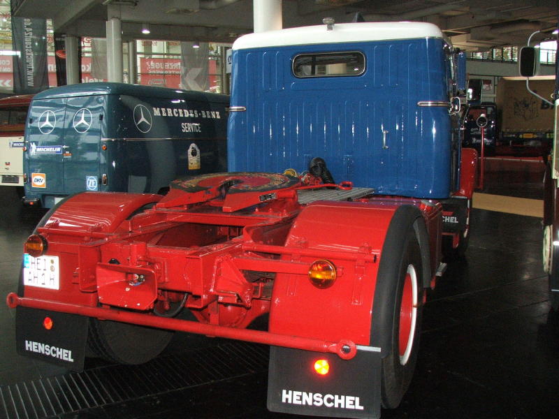 IAA Henschel 010 (2).jpg