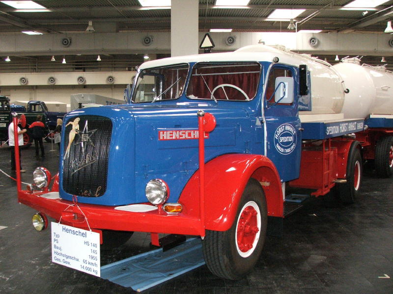 IAA Henschel 019 (2).jpg