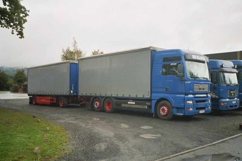 neubauer man tga XXL.jpg