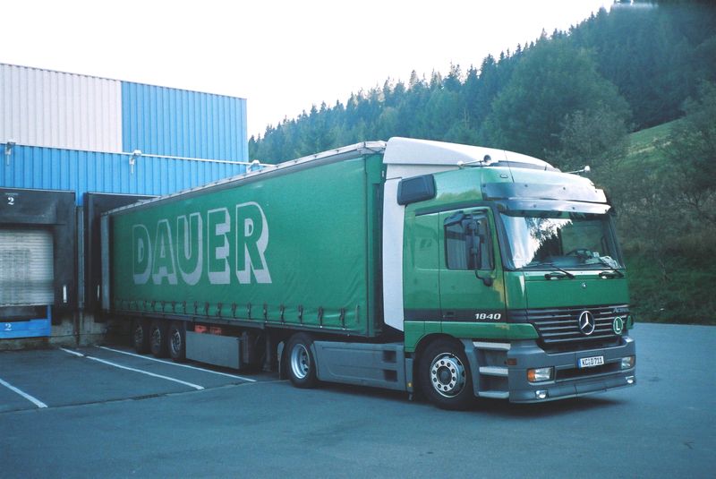 dauer MB actros L.jpg