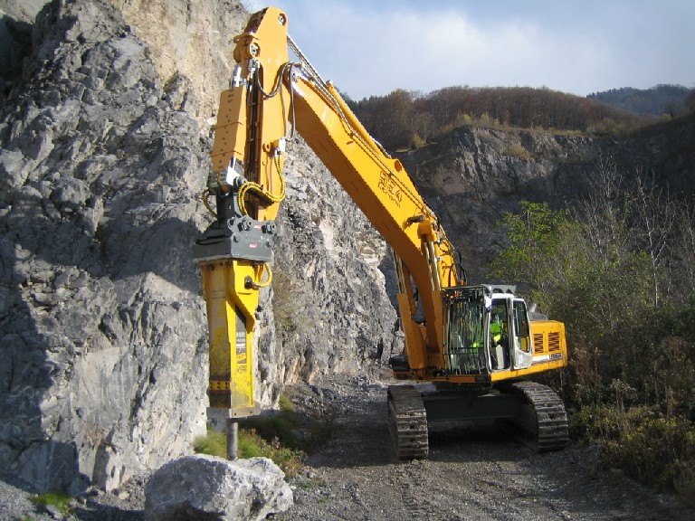 R954C KFN 028.jpg