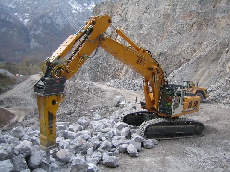 R954C KFN 052.jpg