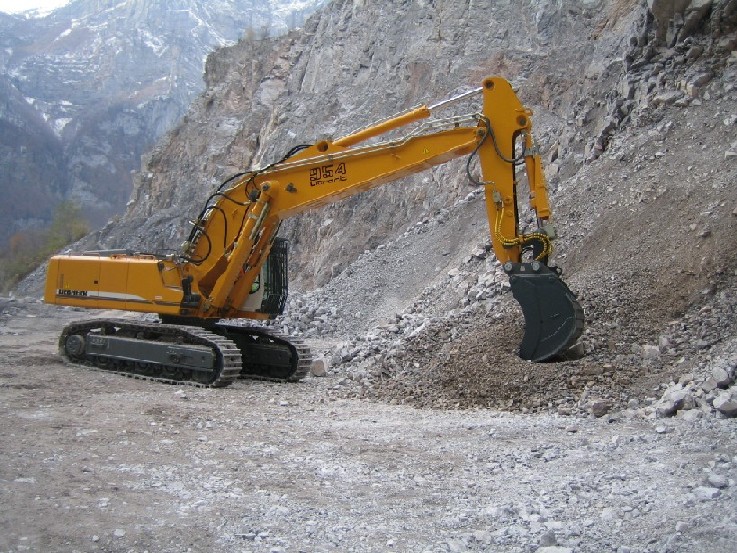 R954C KFN 058.jpg