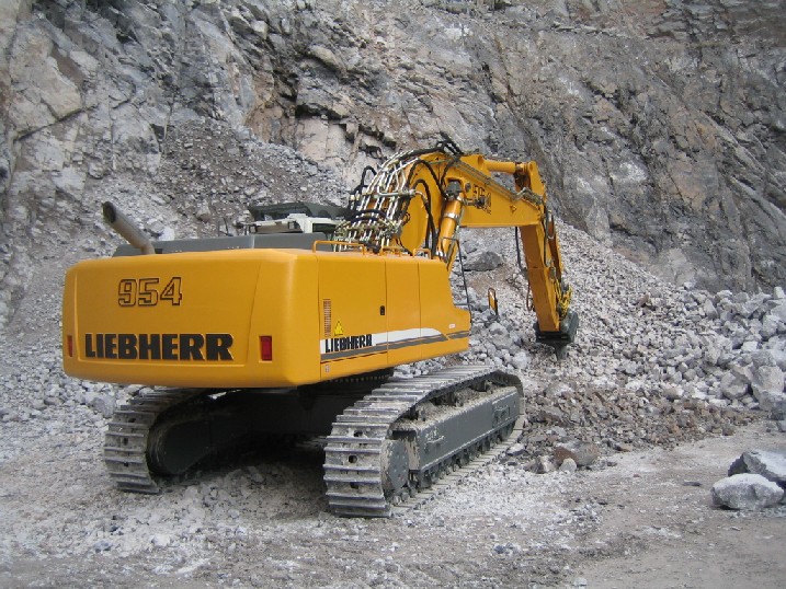 R954C KFN 062.jpg
