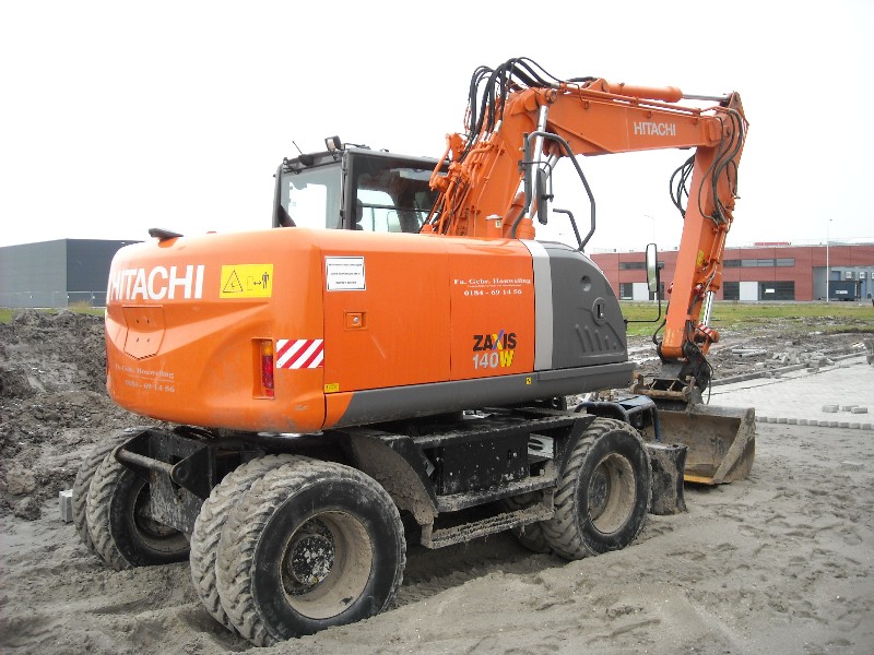 Houweling Zaxis 140 W (4).jpg