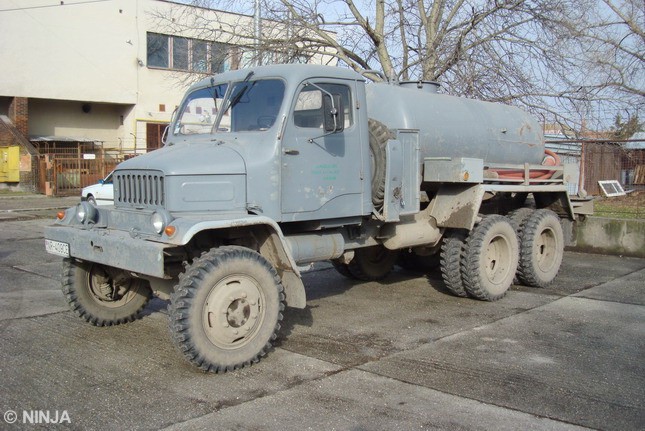 Praga_V3S_6x6_FEK_3,2_08.jpg