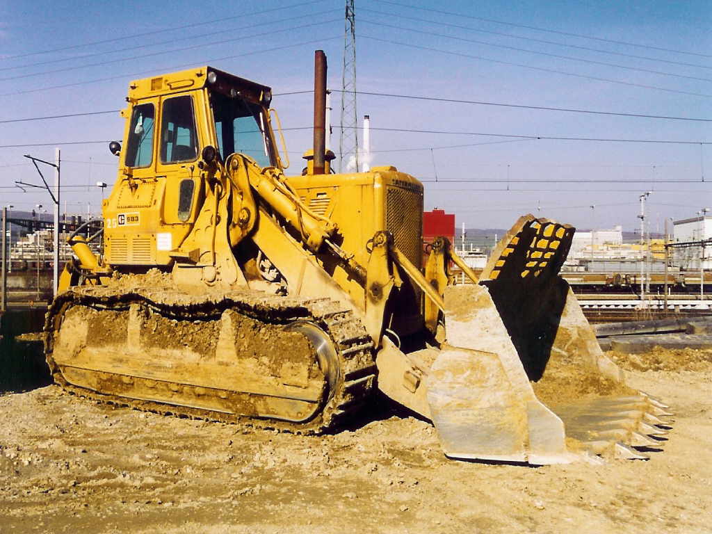 caricatore cingolato Cat 983B caterpillar Attachment