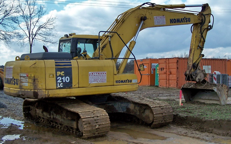 escavatore komatsu Attachment