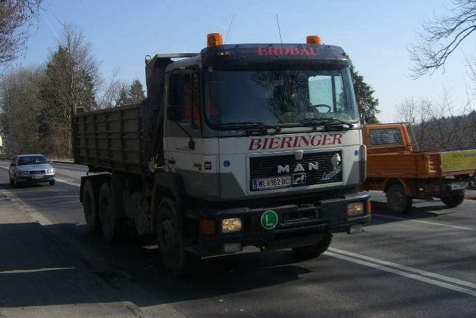 MAN F90 Bieringer Steyrermühl.jpg