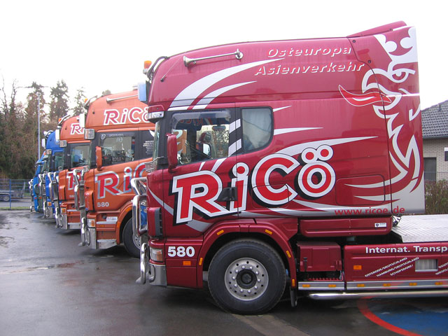 Scania-580-Longline-Ricö-Harig-090107.jpg