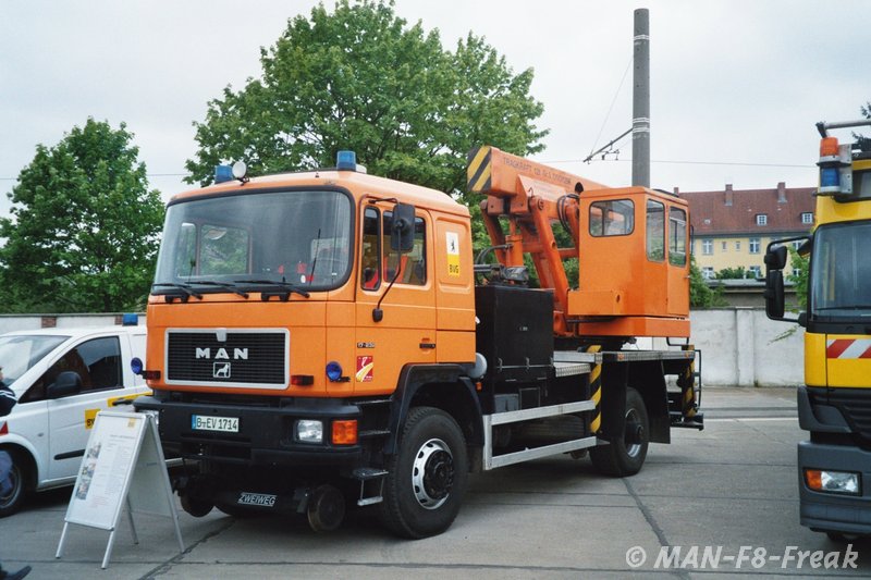 TRAM Kranwagen 2006 (MAN F90 17.232)_01.jpg