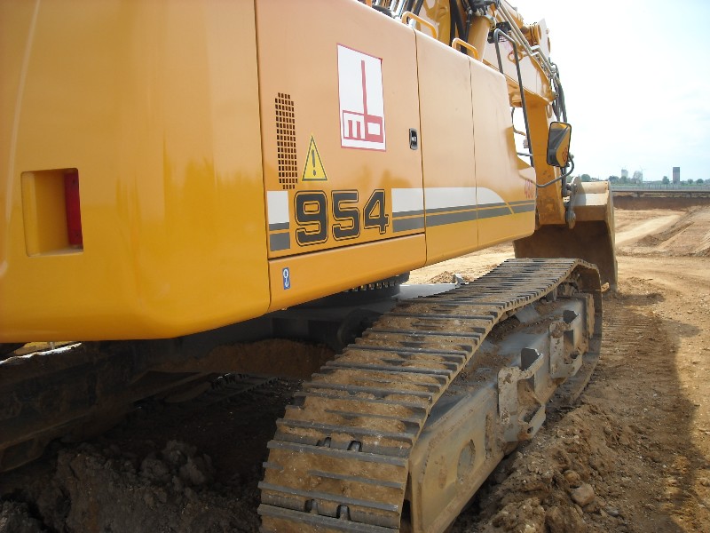 Max B&ouml;gl R 954 C (8).jpg