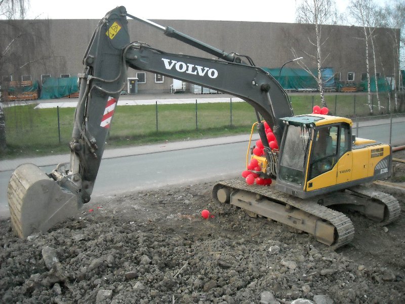 Volvo EC 210 C (5).jpg