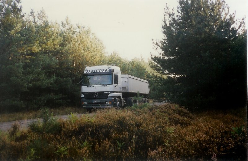 LKW35_800x521.jpg