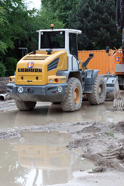 Liebherr L524 2plus1, GBS, Koblenz, 05.09 -3.jpg