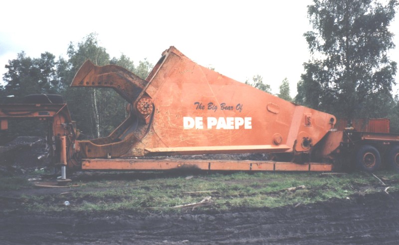 039-2 Liebherr R 994 DePaepe.jpg