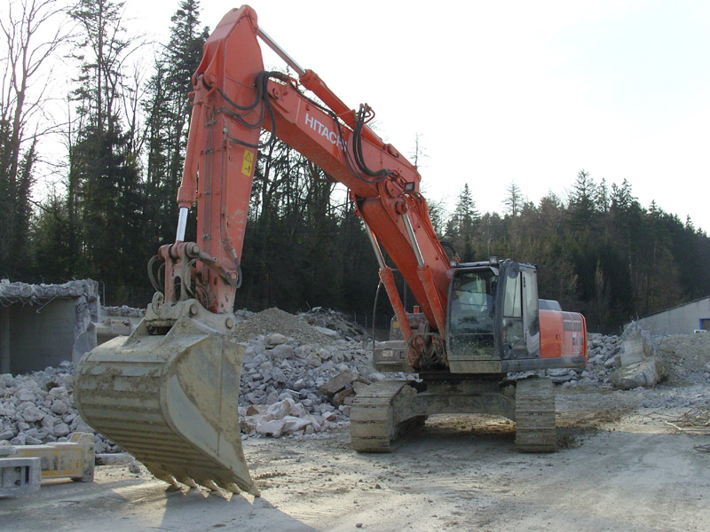 Hitachi ZX350 LC Trottmann Gmbh.jpg