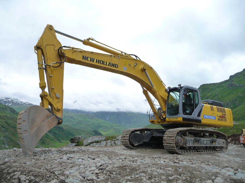 New Holland Construction/CNH Global Attachment